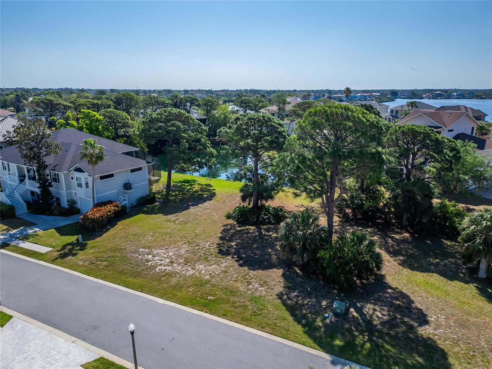 Harbour Watch Circle Tarpon Springs FL 34689 TB8492054 image14