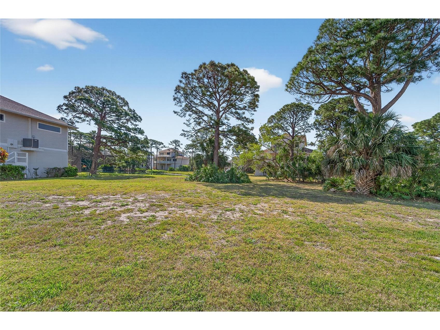 Harbour Watch Circle Tarpon Springs FL 34689 TB8492054 image4