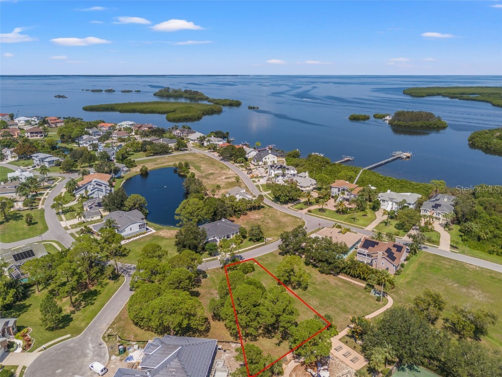 Harbour Watch Drive Tarpon Springs FL 34689 U8213941 image1