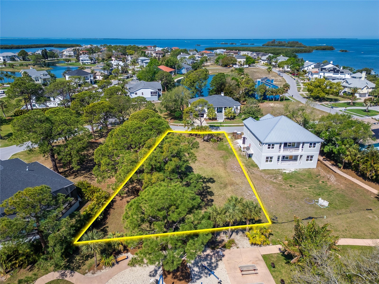 Harbour Watch Drive Tarpon Springs FL 34689 TB8491973 image15