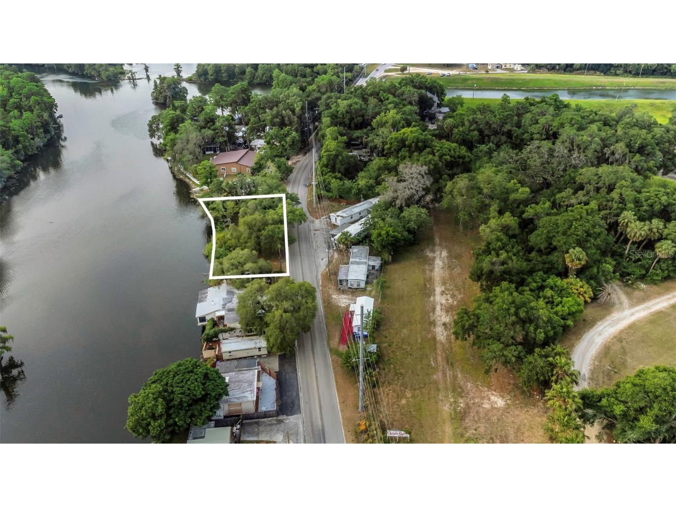 Harney Tampa FL 33617 T3542590 image1