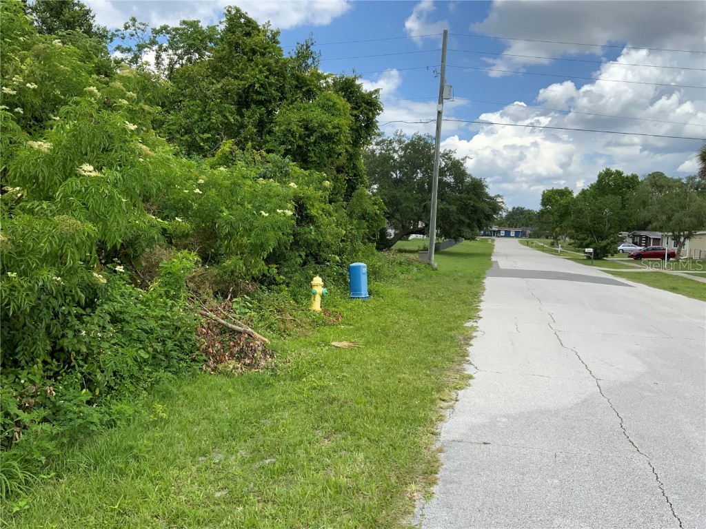 Hastings Drive Deltona FL 32725 A4571860 image7