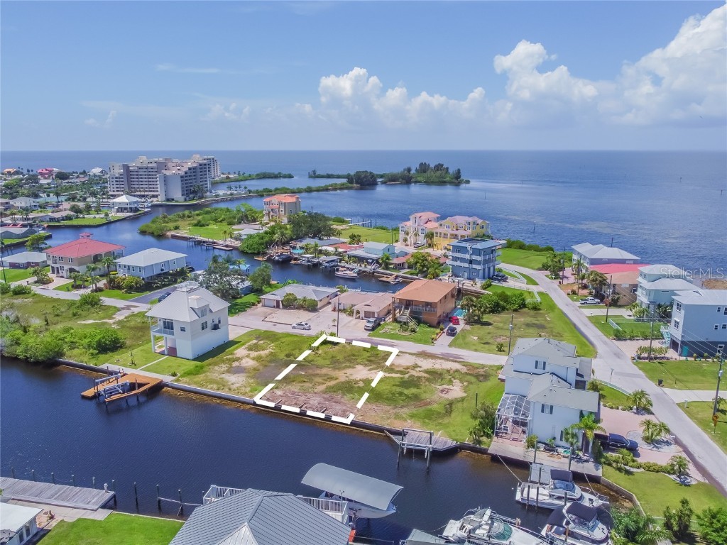 Hatcher Avenue Hudson FL 34667 T3324275 image1