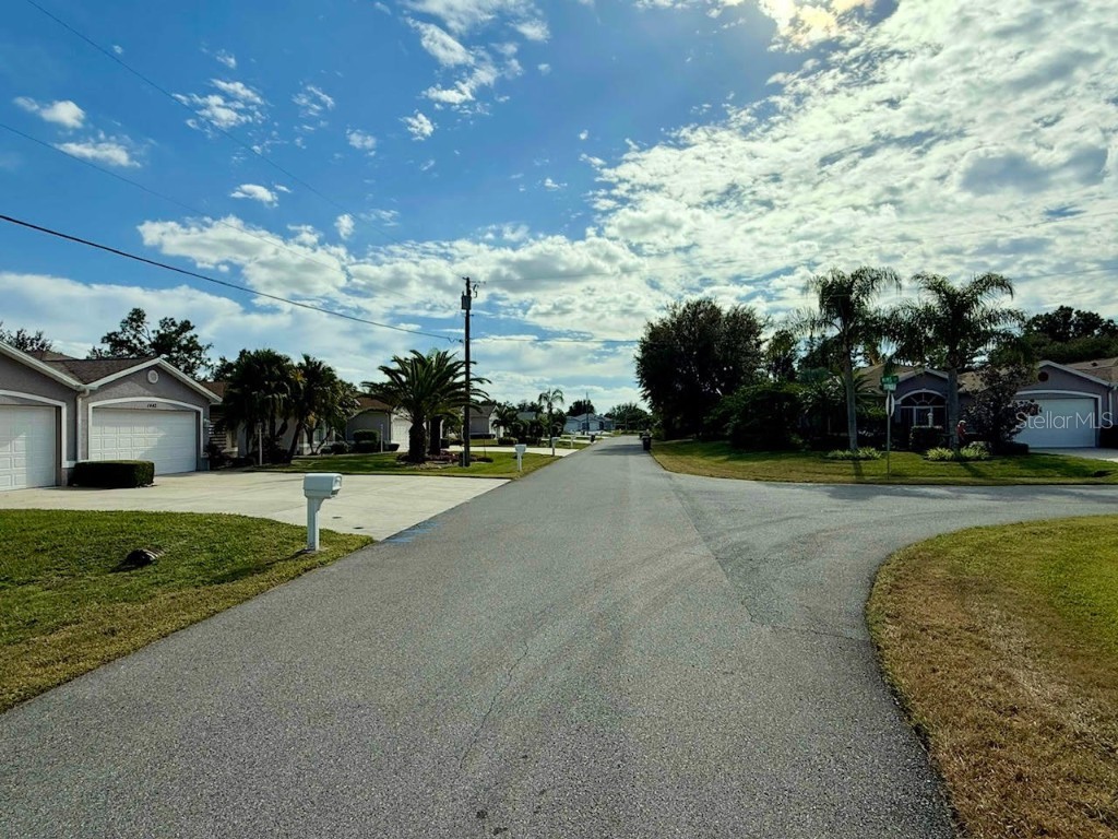 Hedgewood Circle North Port FL 34288 A4671292 image3