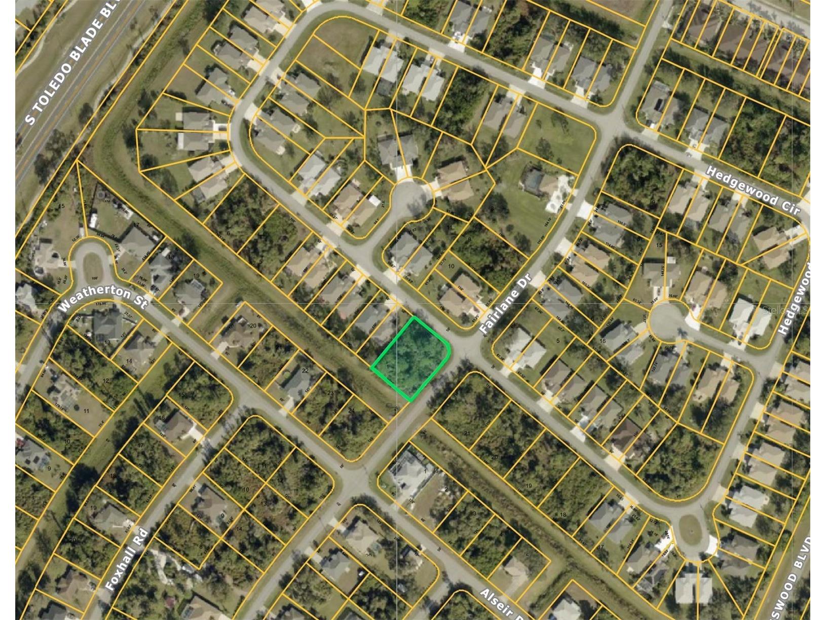 Hedgewood Circle North Port FL 34288 A4684992 image2