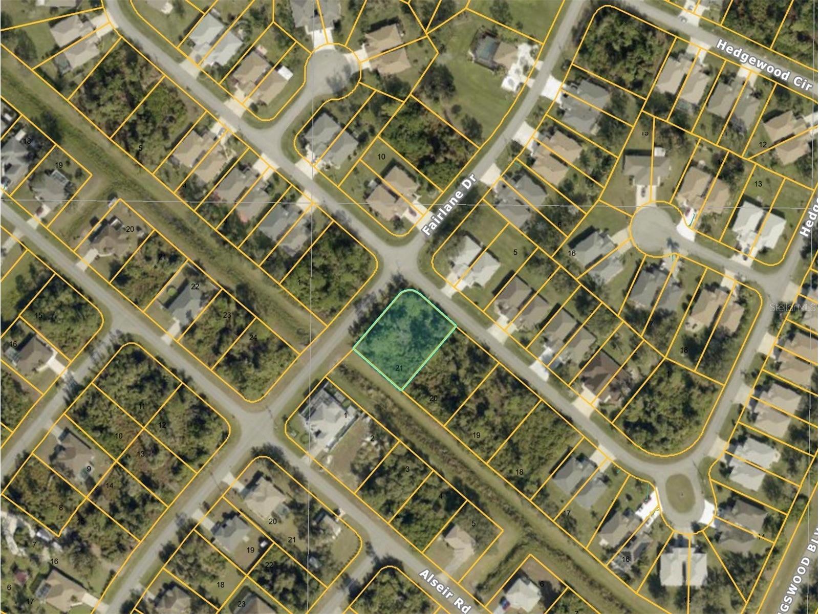 Hedgewood Circle North Port FL 34288 A4685109 image2