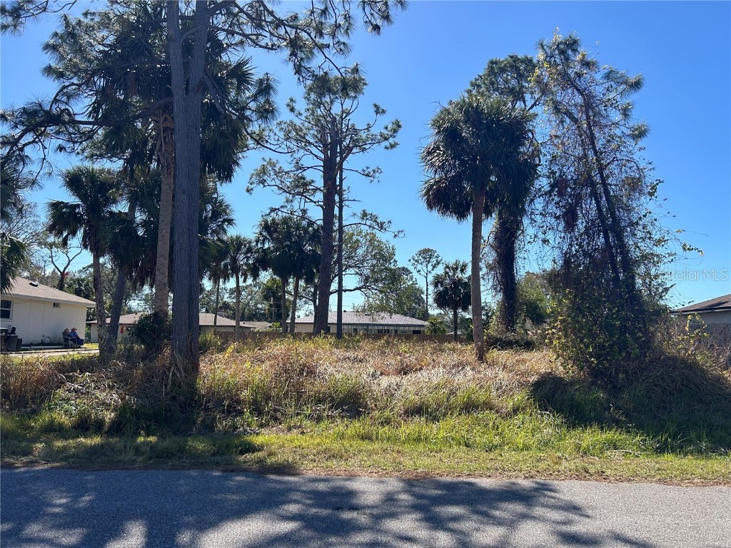Holin Lane North Port FL 34287 A4638284 image1
