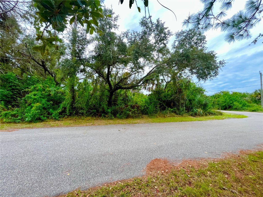 Holster Avenue North Port FL 34287 N6129673 image1