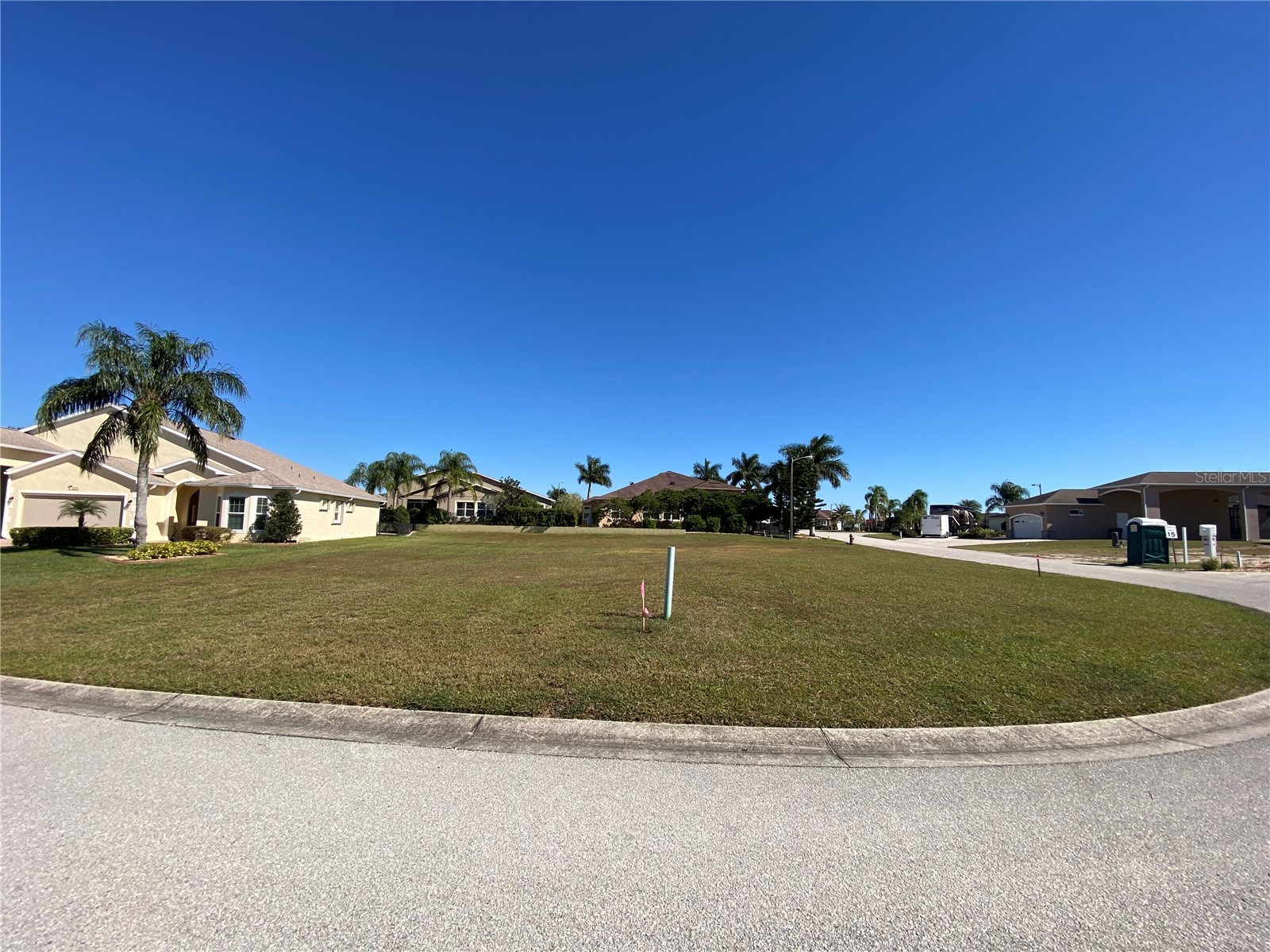 Homecoming Way Polk City FL 33868 L4957220 image1