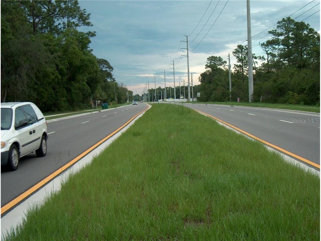 Howland Boulevard Deltona FL 32738 O5513139 image5