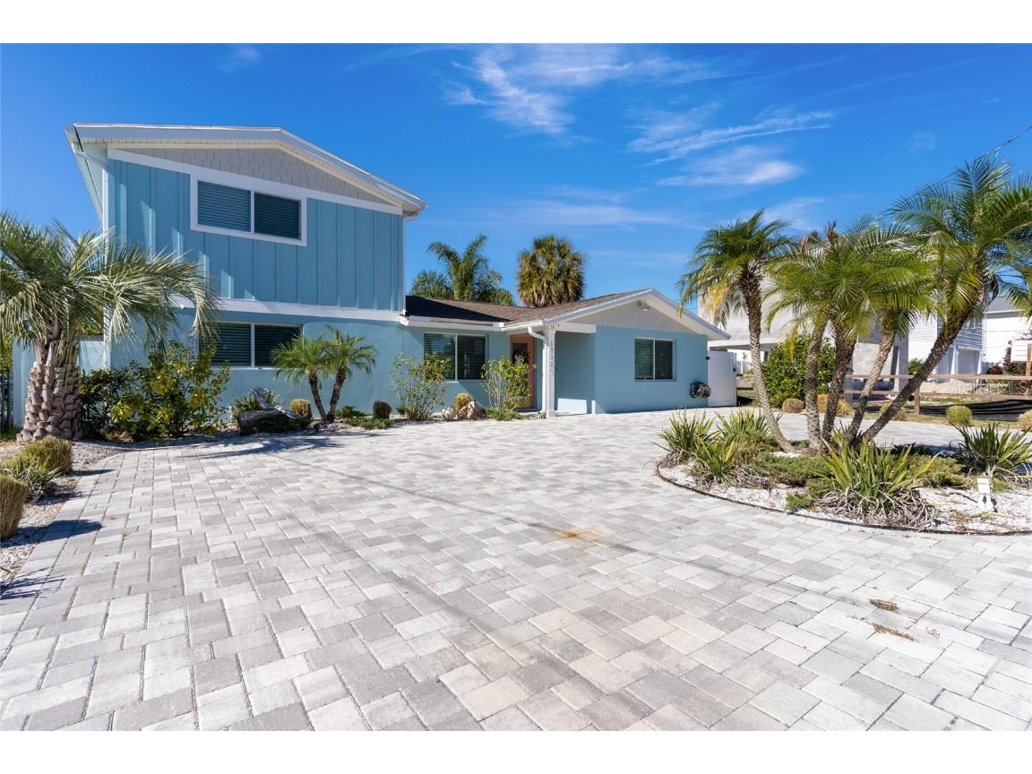  Hudson FL 34667 W7862328 image1