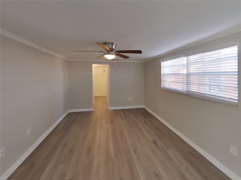  Holiday FL 34691 TB8451737 image10