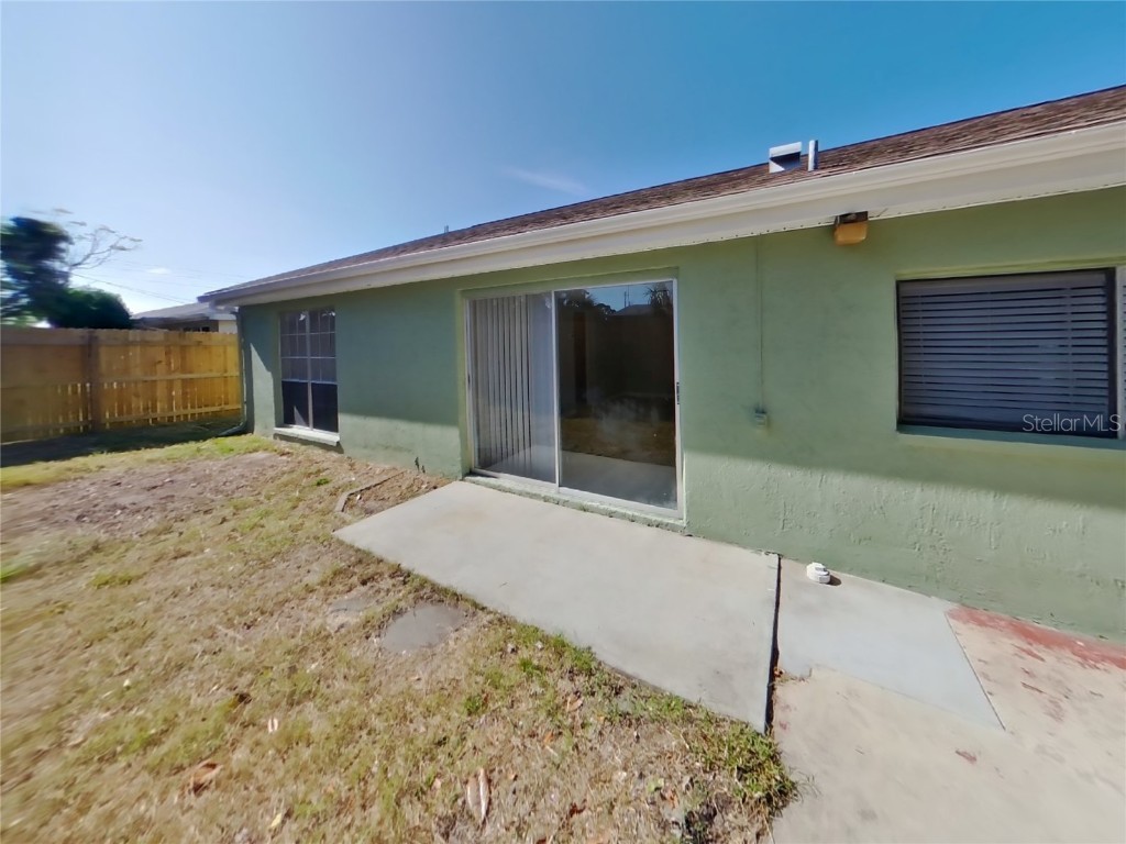  Holiday FL 34691 TB8451737 image18