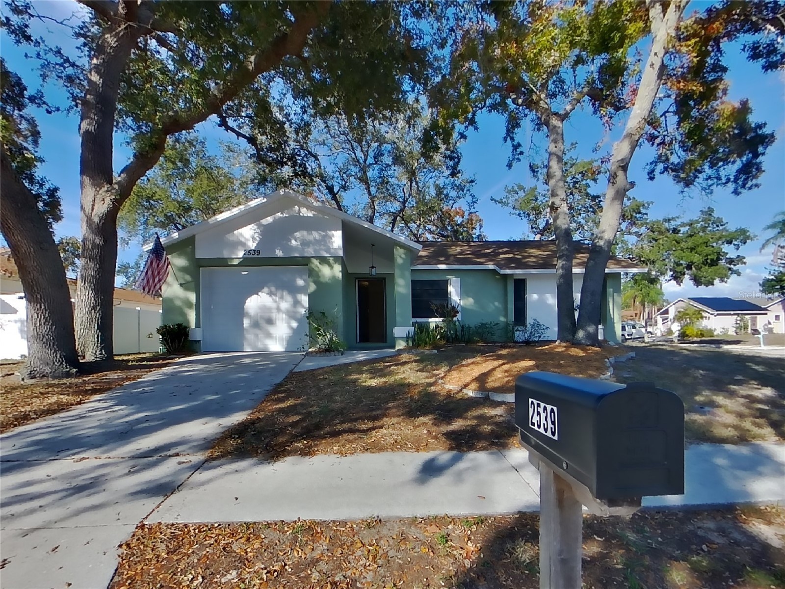  Holiday FL 34691 TB8464086 image1