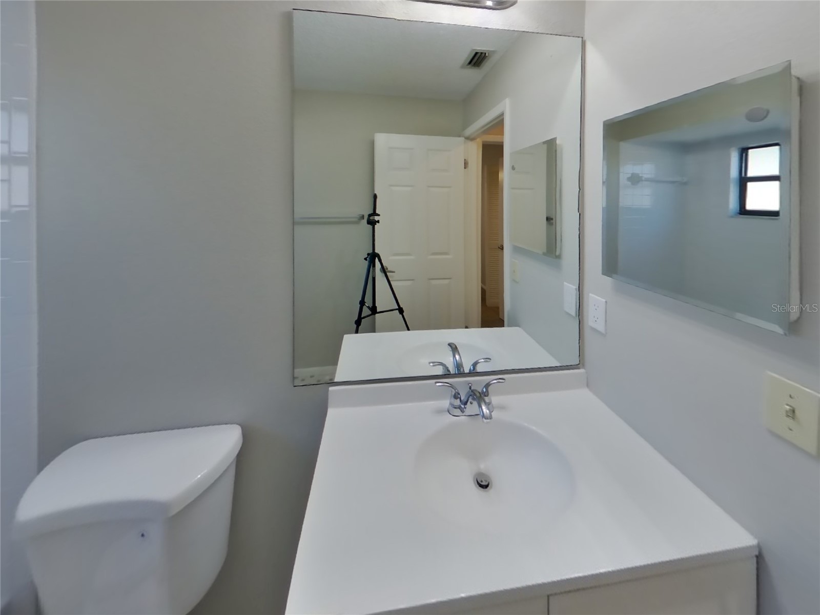  Holiday FL 34691 TB8464086 image15