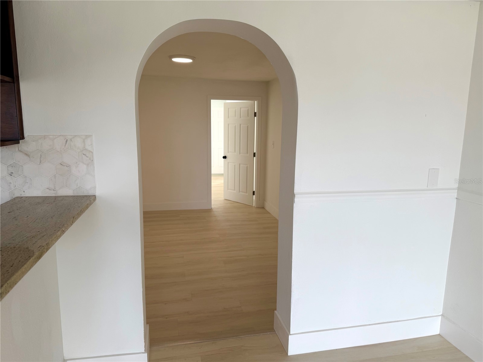  Holiday FL 34691 TB8526522 image17
