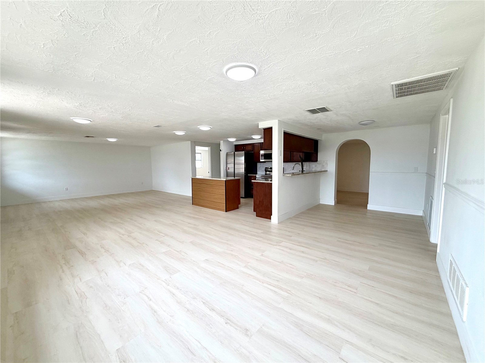  Holiday FL 34691 TB8526522 image8