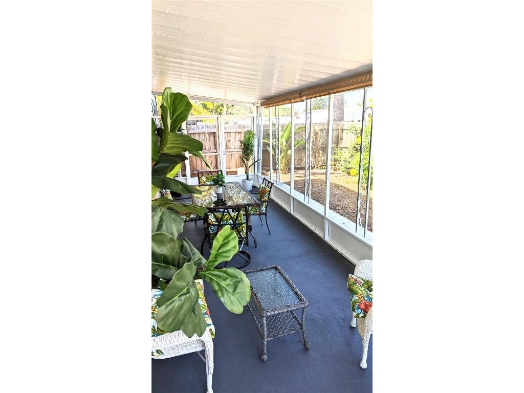  Holiday FL 34691 U8188988 image17