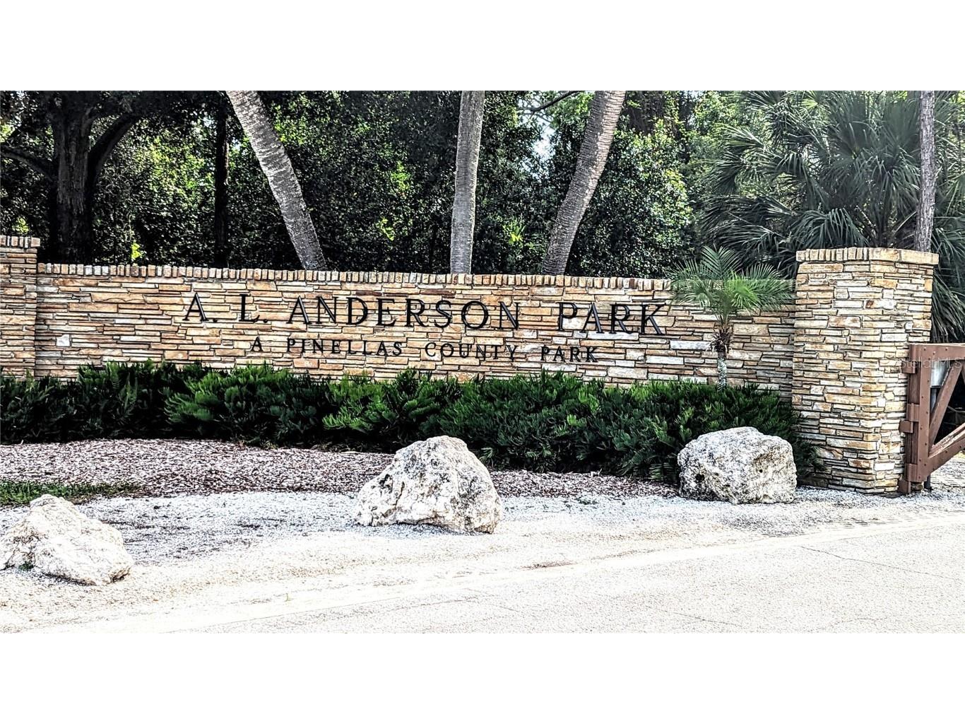  Holiday FL 34691 U8188988 image27