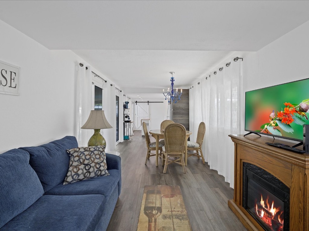  Holiday FL 34691 U8188988 image4