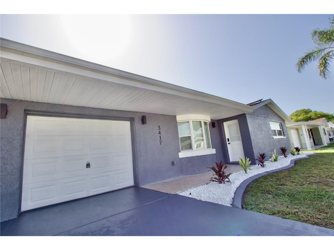  Holiday FL 34691 W7877817 image1