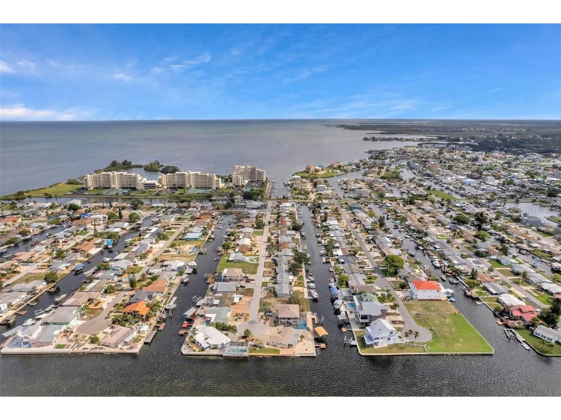  Hudson FL 34667 - GULF OF MEXICO W7872211 image1