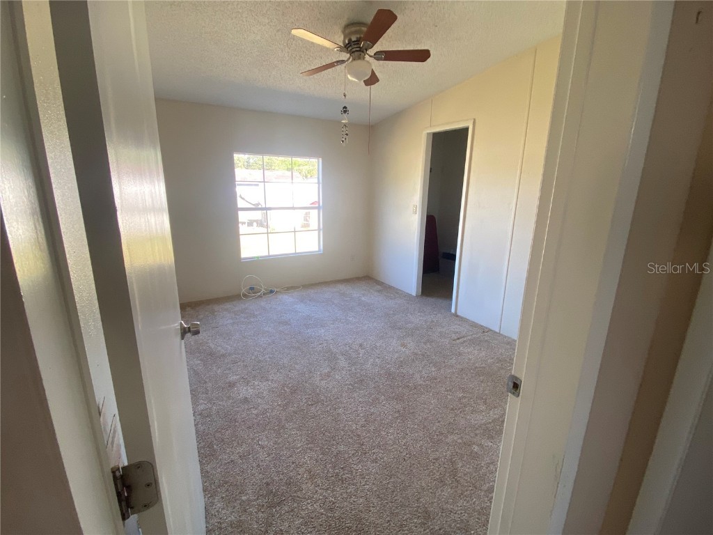  Hudson FL 34667 W7880572 image17