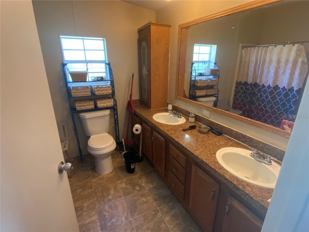  Hudson FL 34667 W7880572 image24