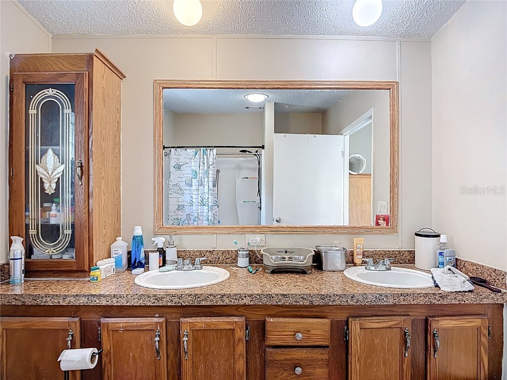  Hudson FL 34667 W7880572 image25