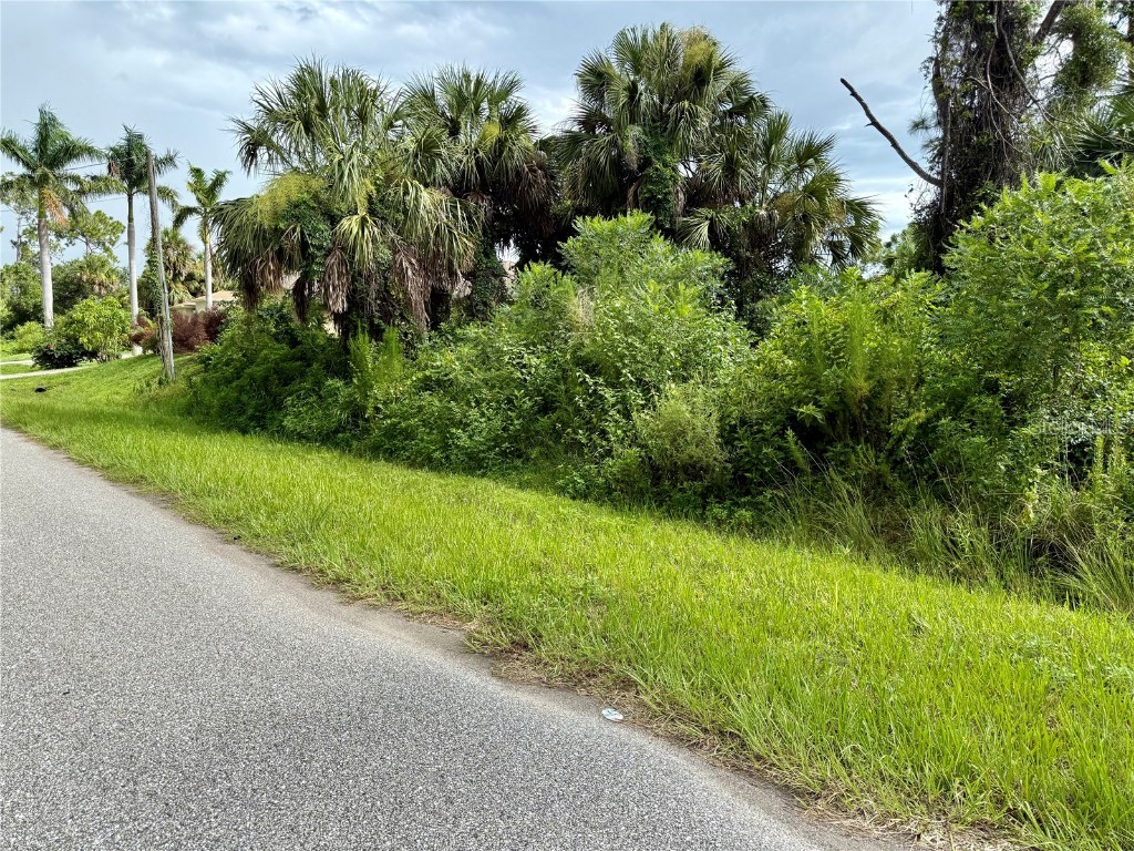 Industry Ave North Port FL 34288 C7513408 image3