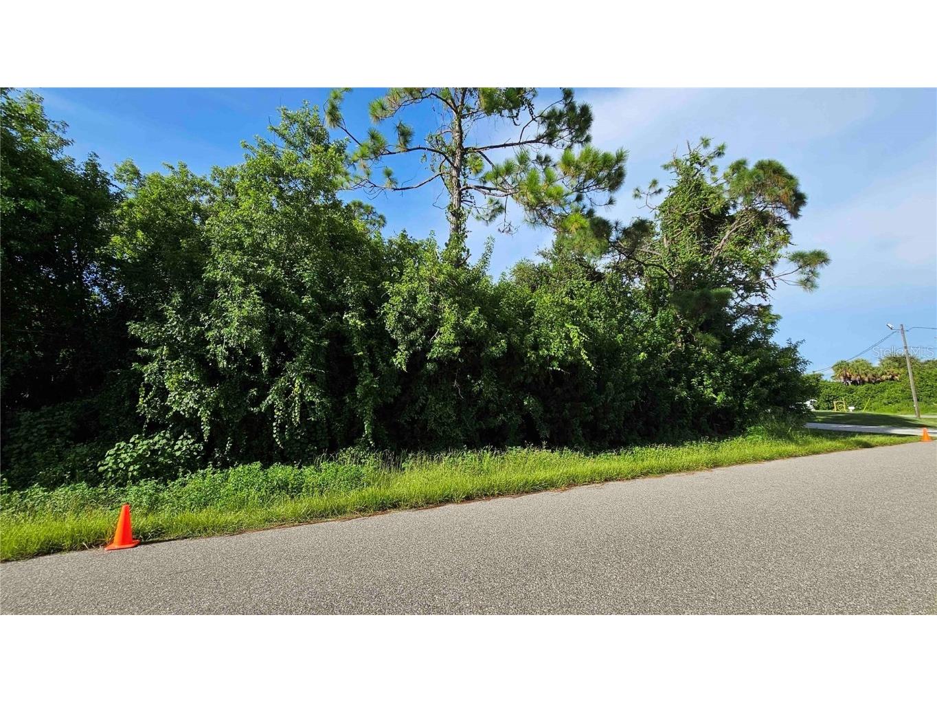 Irondale Rd North Port FL 34287 A4580821 image6