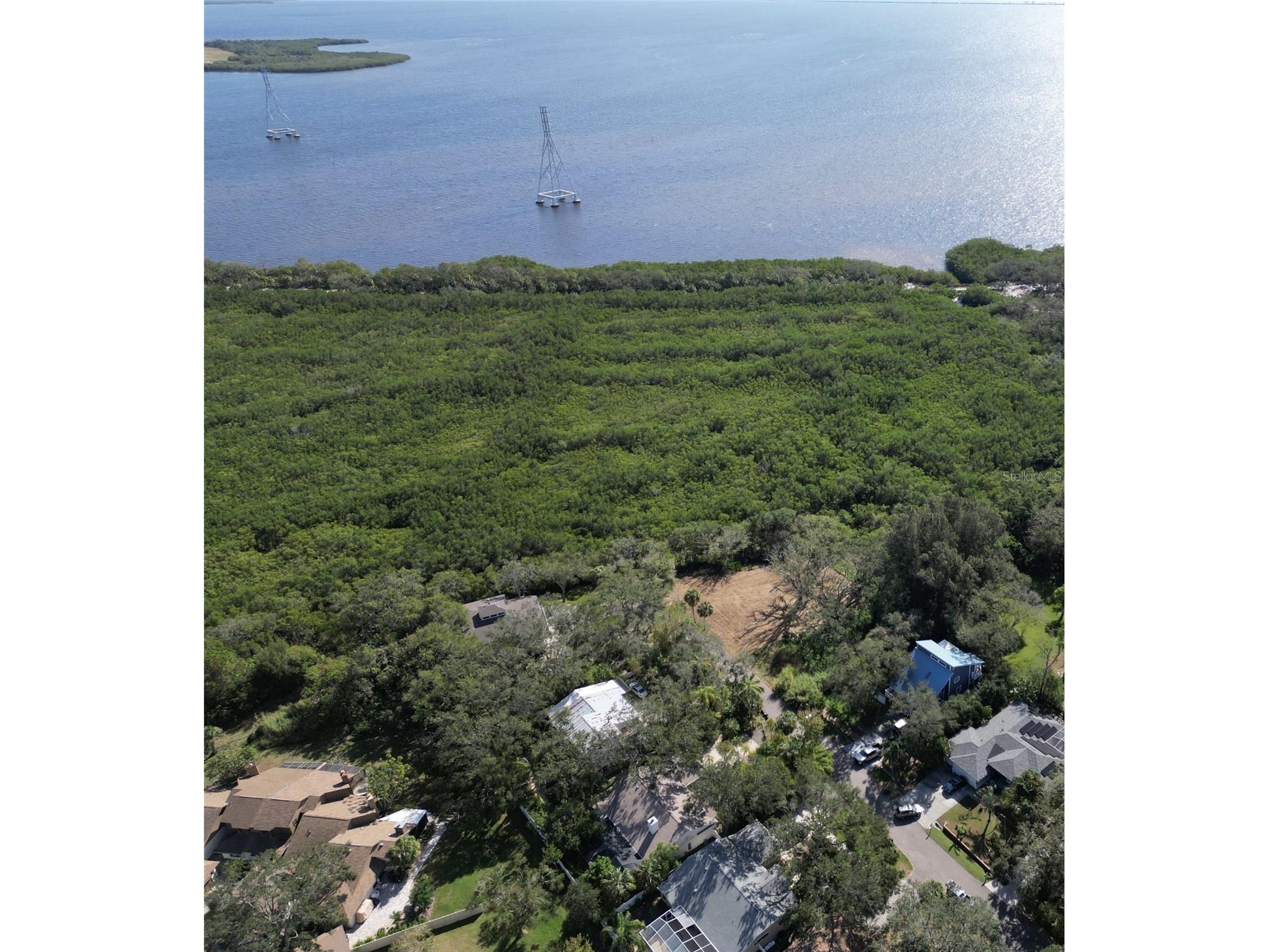 Irwin Street Safety Harbor FL 34695 TB8496031 image14