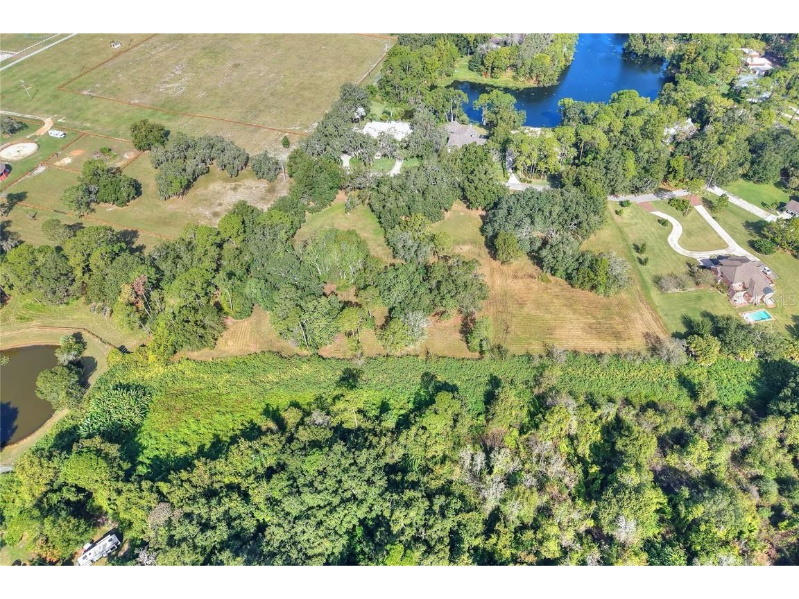 Island Way Winter Haven FL 33884 L4957543 image29