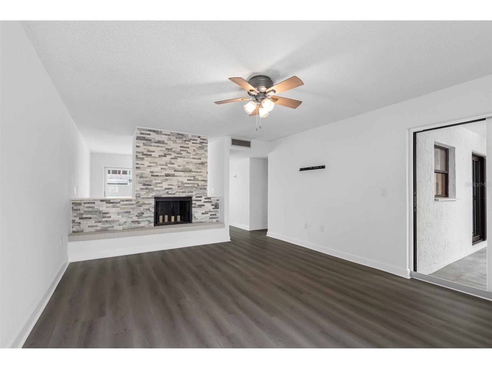  Indian Rocks Beach FL 33785 - THE NARROWS TB8504262 image18