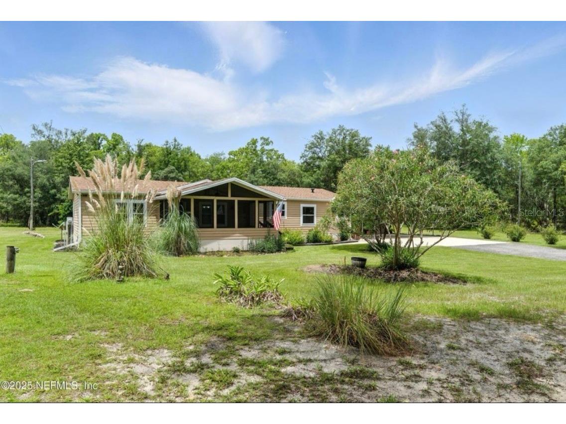  Interlachen FL 32148 J994685 image1