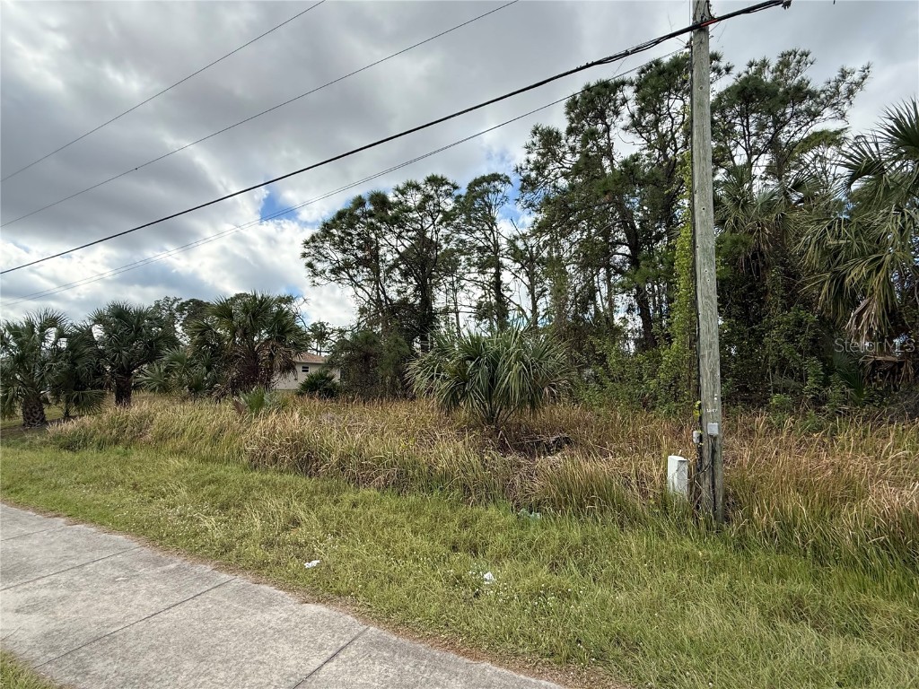 Jeannin Drive North Port FL 34288 A4675051 image4