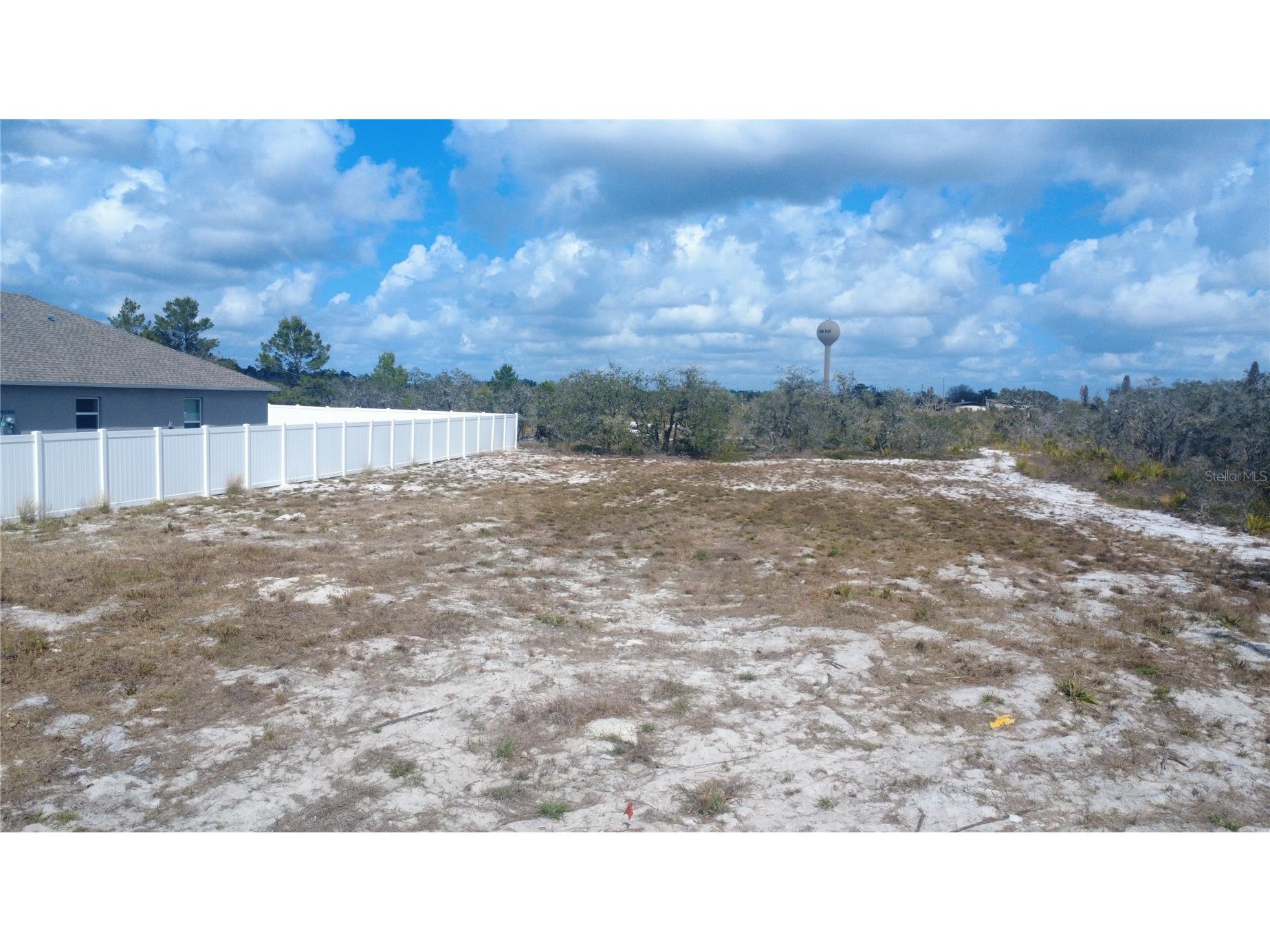 Joey Lane Frostproof FL 33843 L4959898 image1