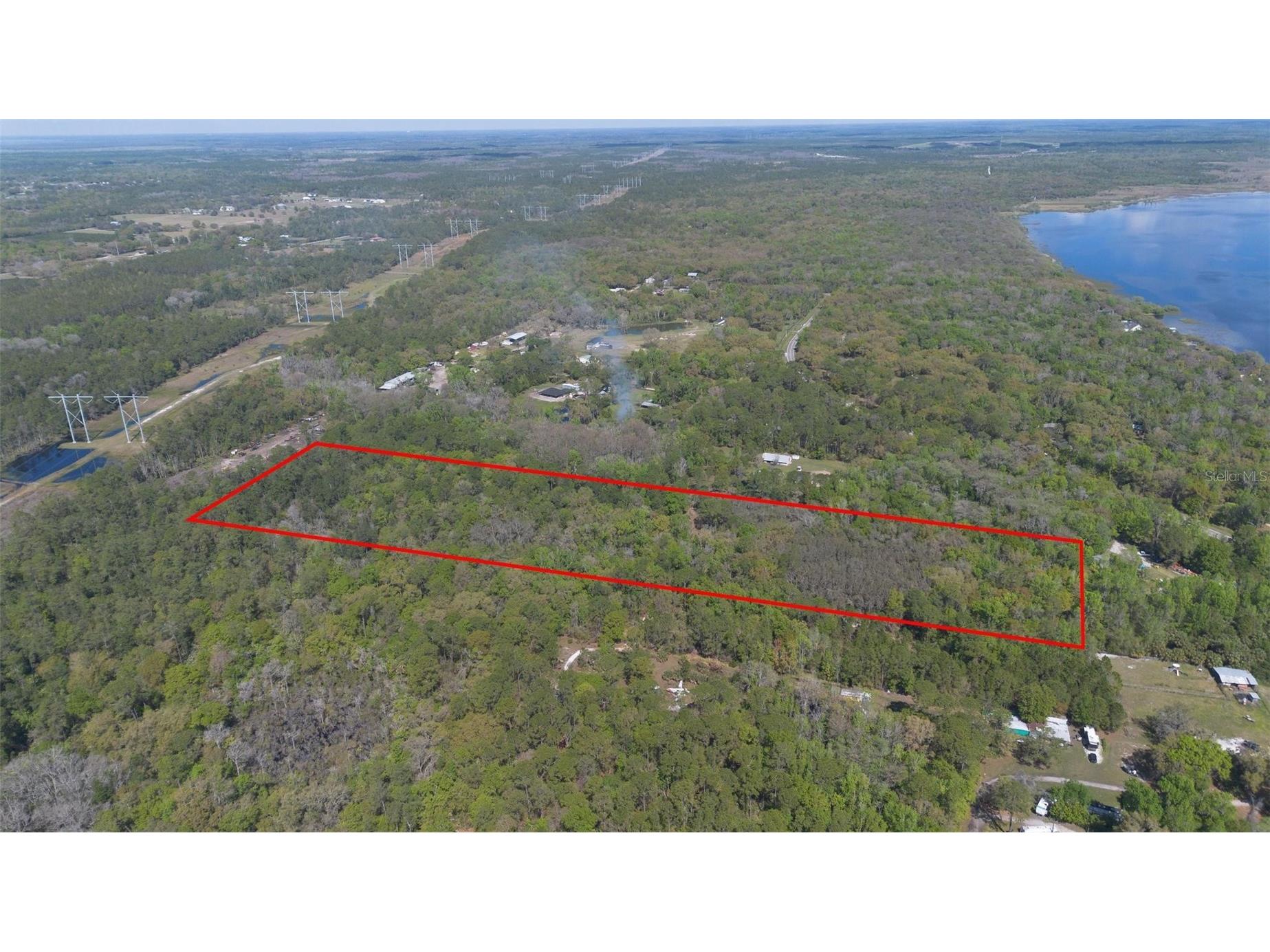 Jungle Road Geneva FL 32732 V4947563 image1