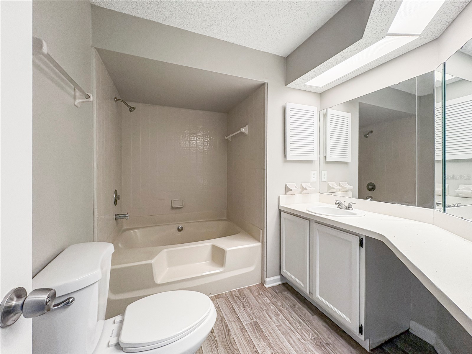  Jacksonville FL 32244 TB8532658 image15