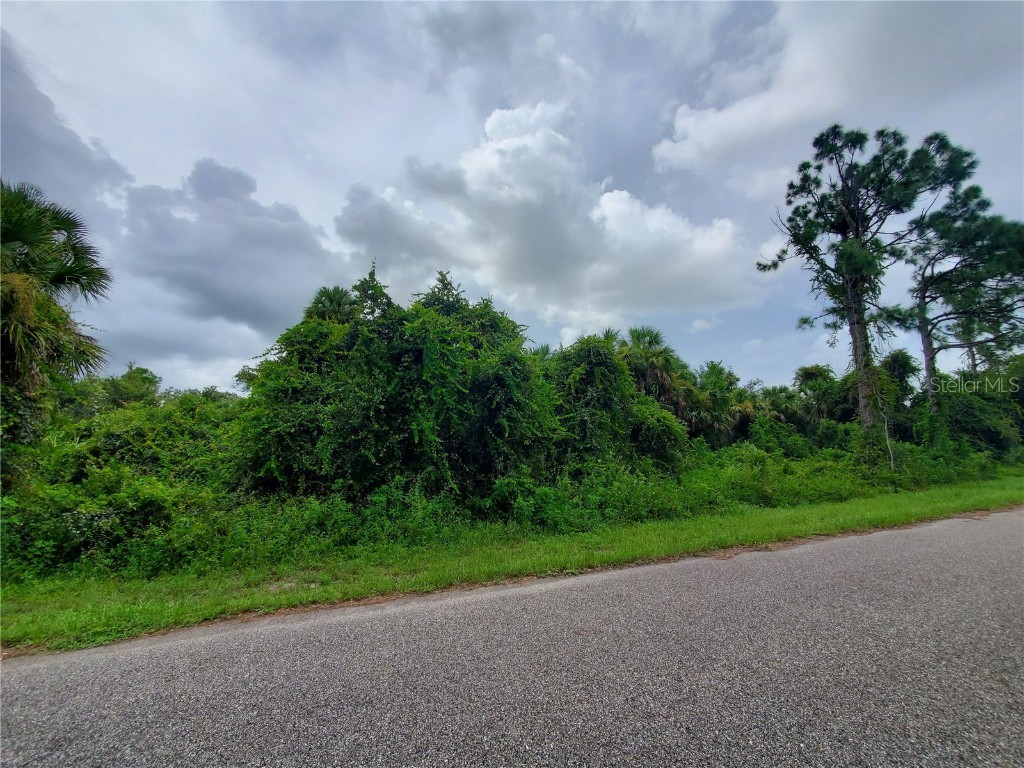 Kacher Road North Port FL 34288 C7479716 image1