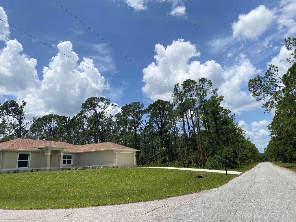Kamsler Ave North Port FL 34286 A4563530 image3