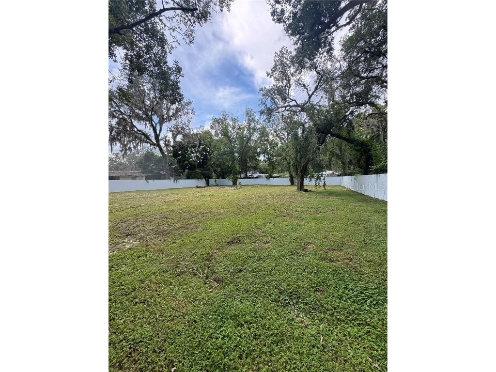 Keuka Avenue Leesburg FL 34748 G5102588 image1