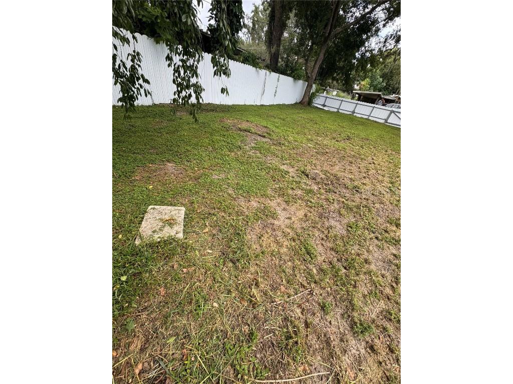 Keuka Avenue Leesburg FL 34748 G5102588 image4