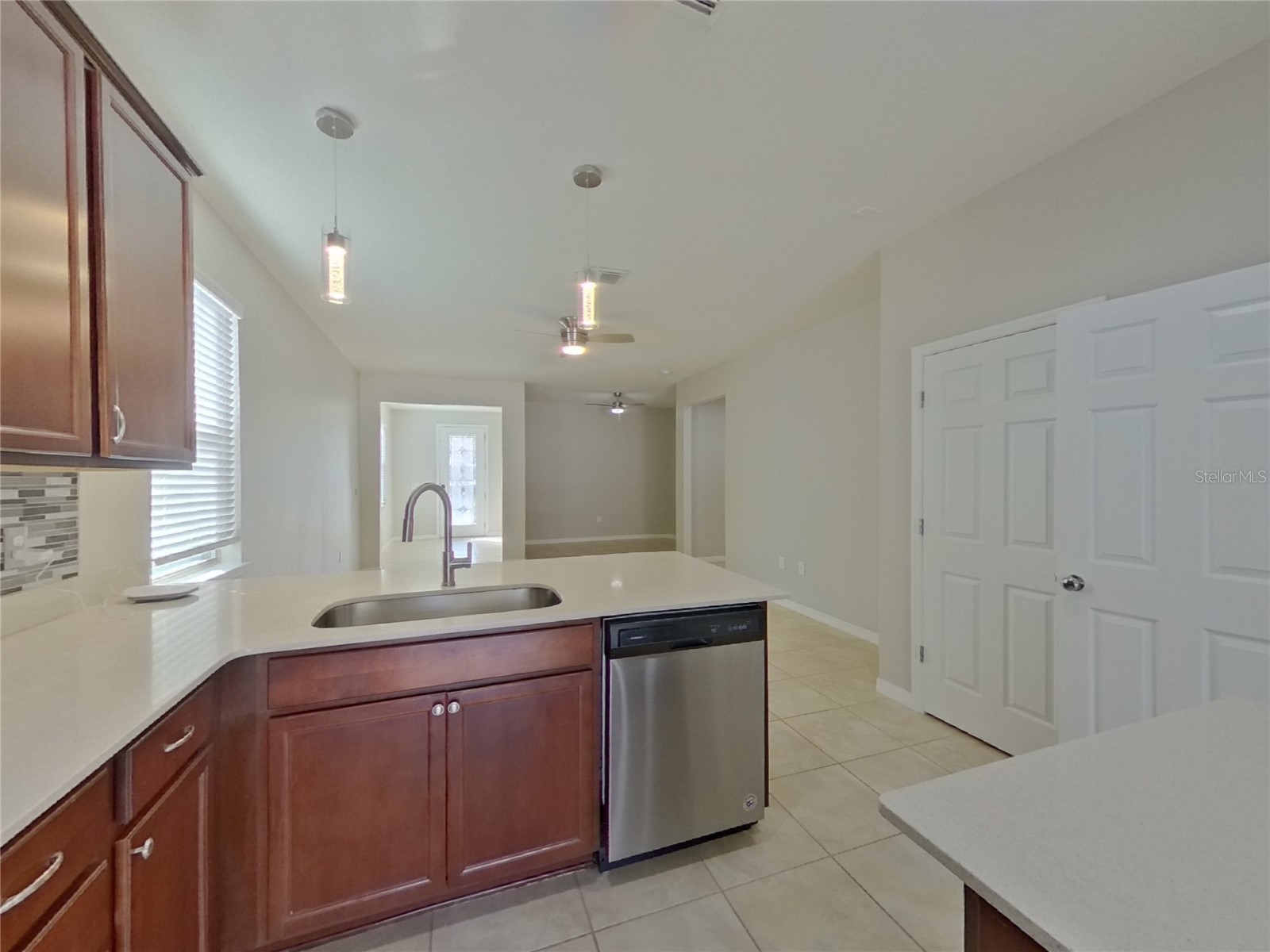  Kissimmee FL 34744 TB8473740 image6