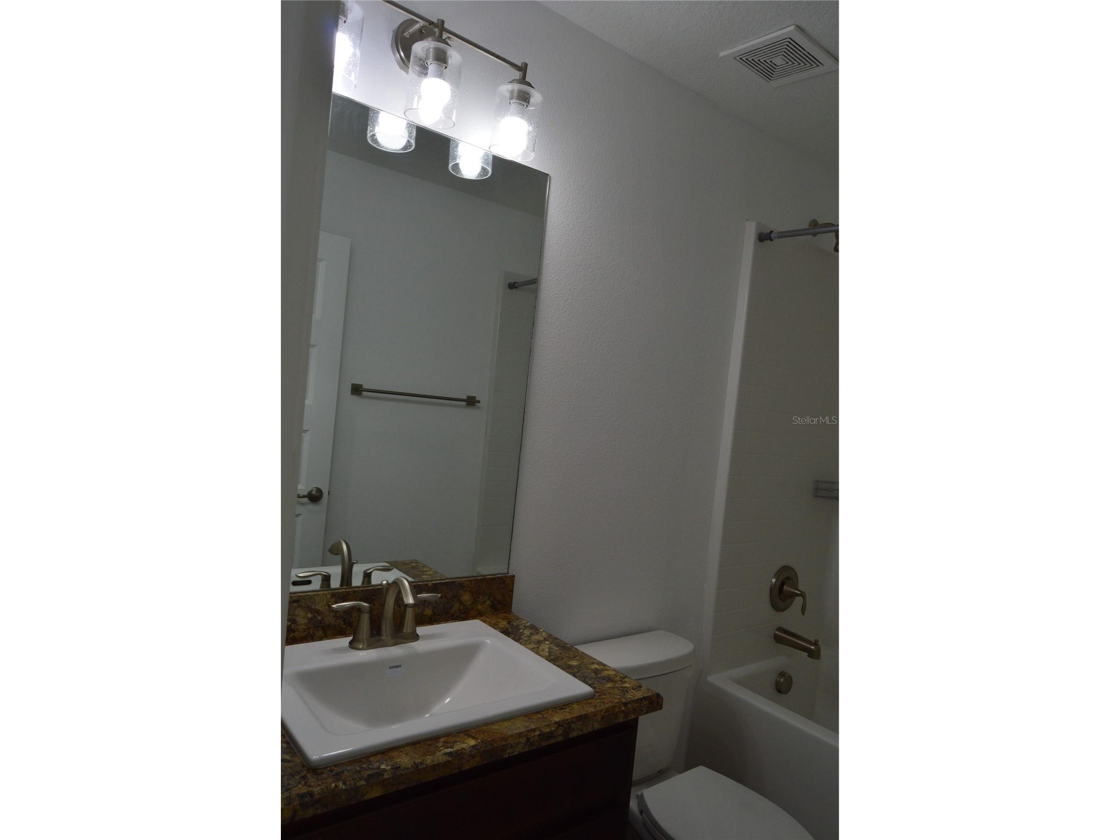  Kissimmee FL 34759 O6385476 image21