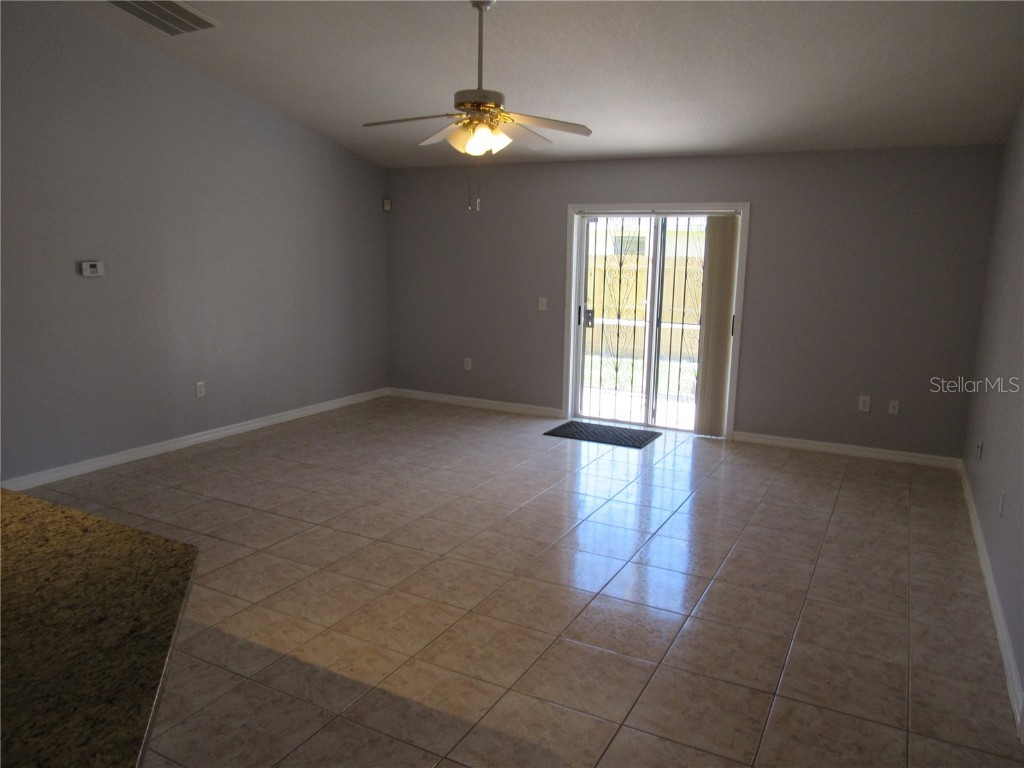  Kissimmee FL 34759 S5107976 image11