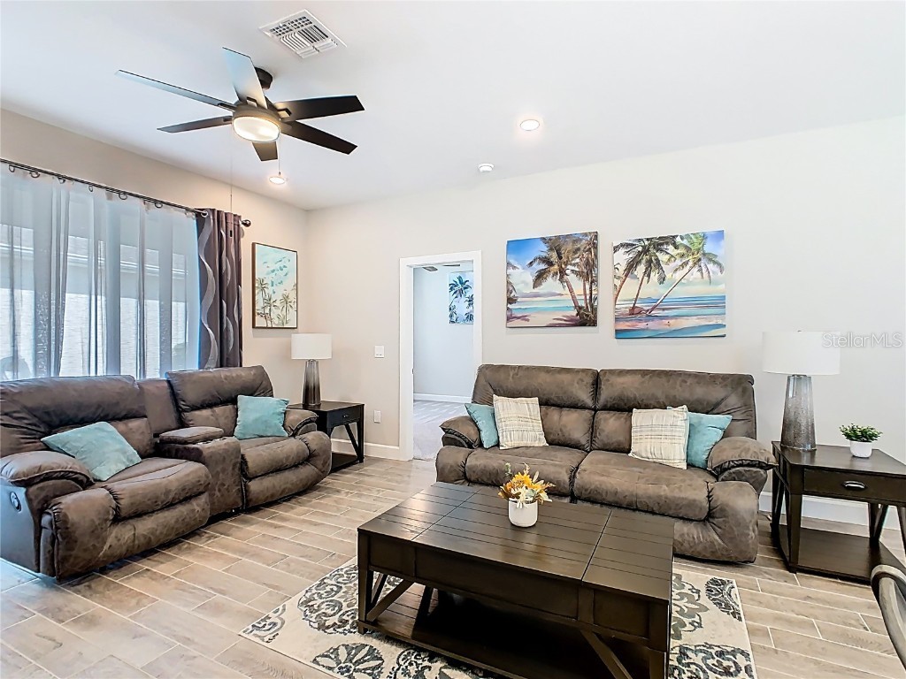  Kissimmee FL 34759 S5136840 image23