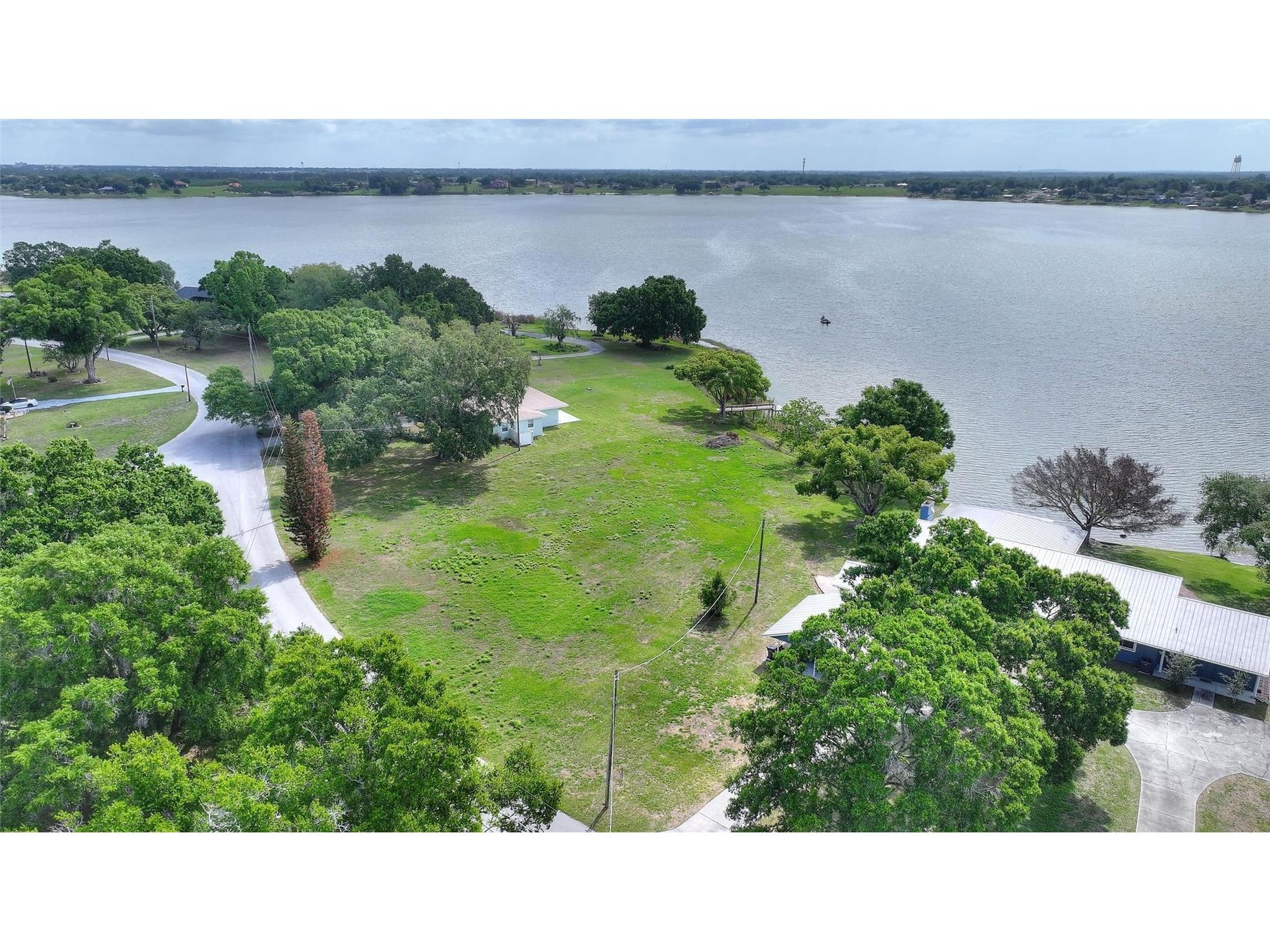 Lake Avenue Winter Haven FL 33880 L4961143 image22