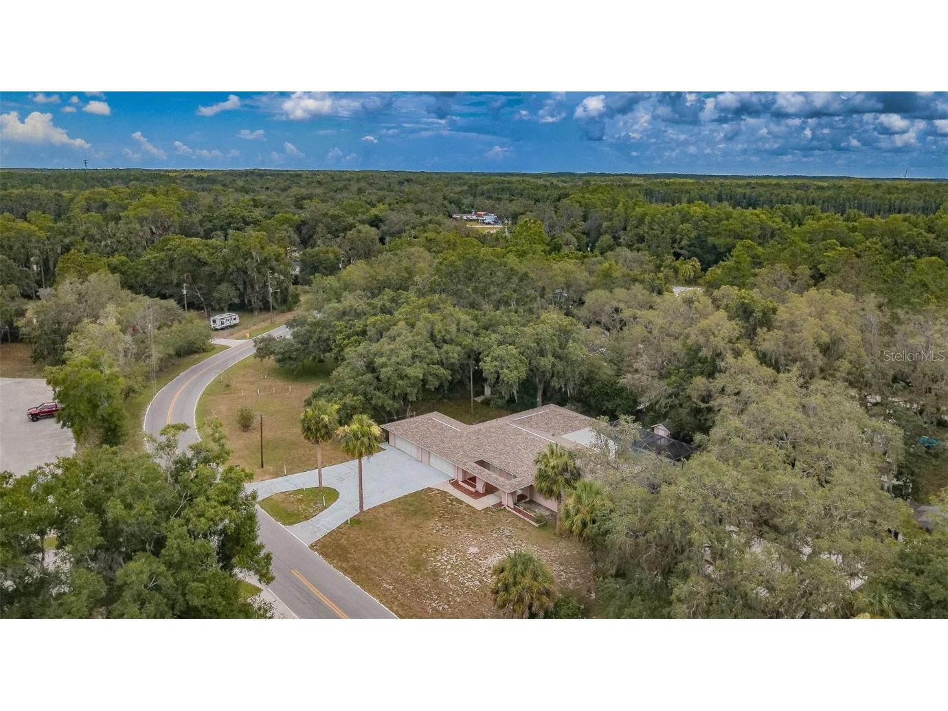 Lake Drive New Port Richey FL 34654 T3458611 image1