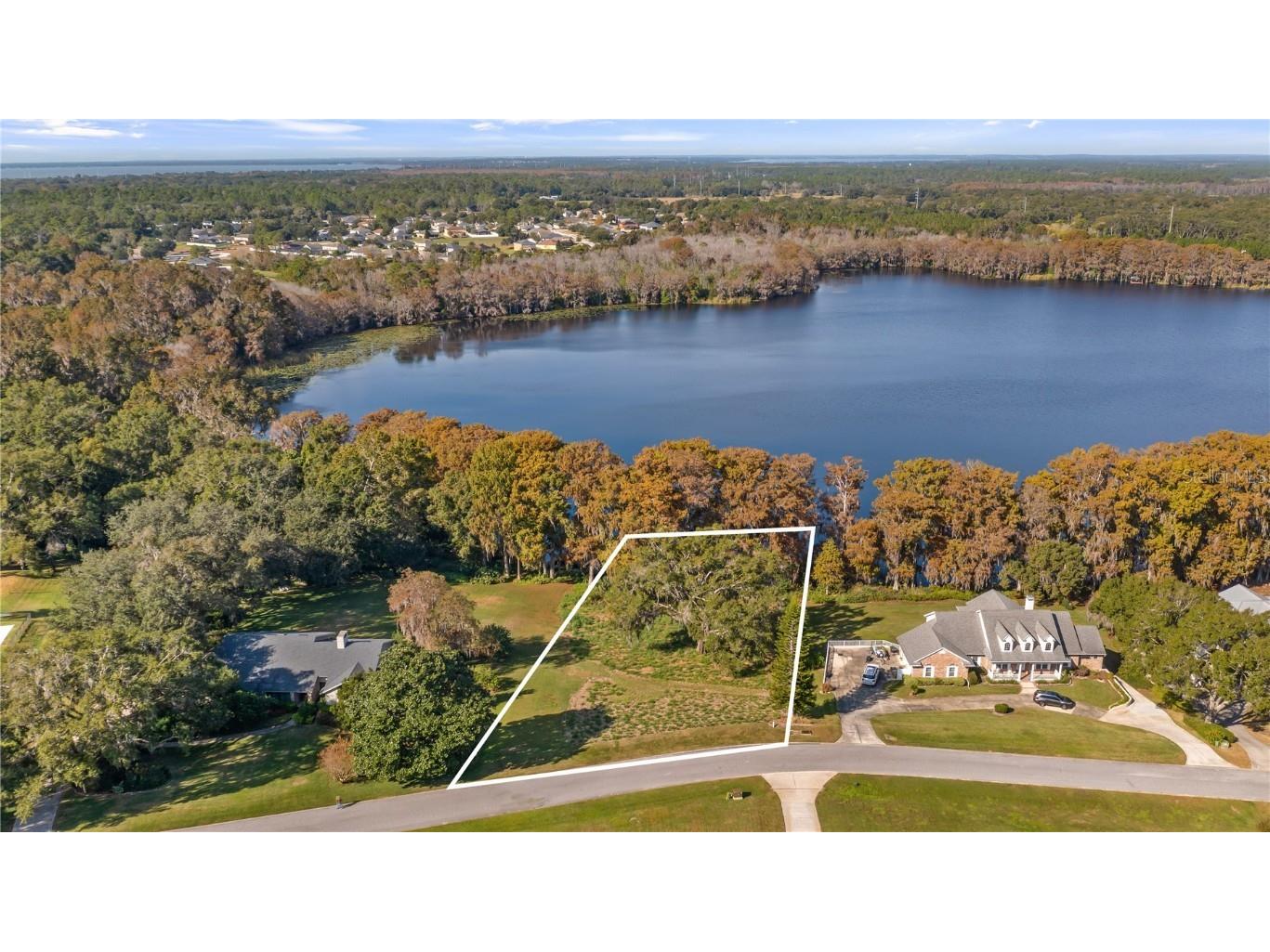 Lake Swatara Drive Eustis FL 32736 - LAKE SWATARA G5105395 image1